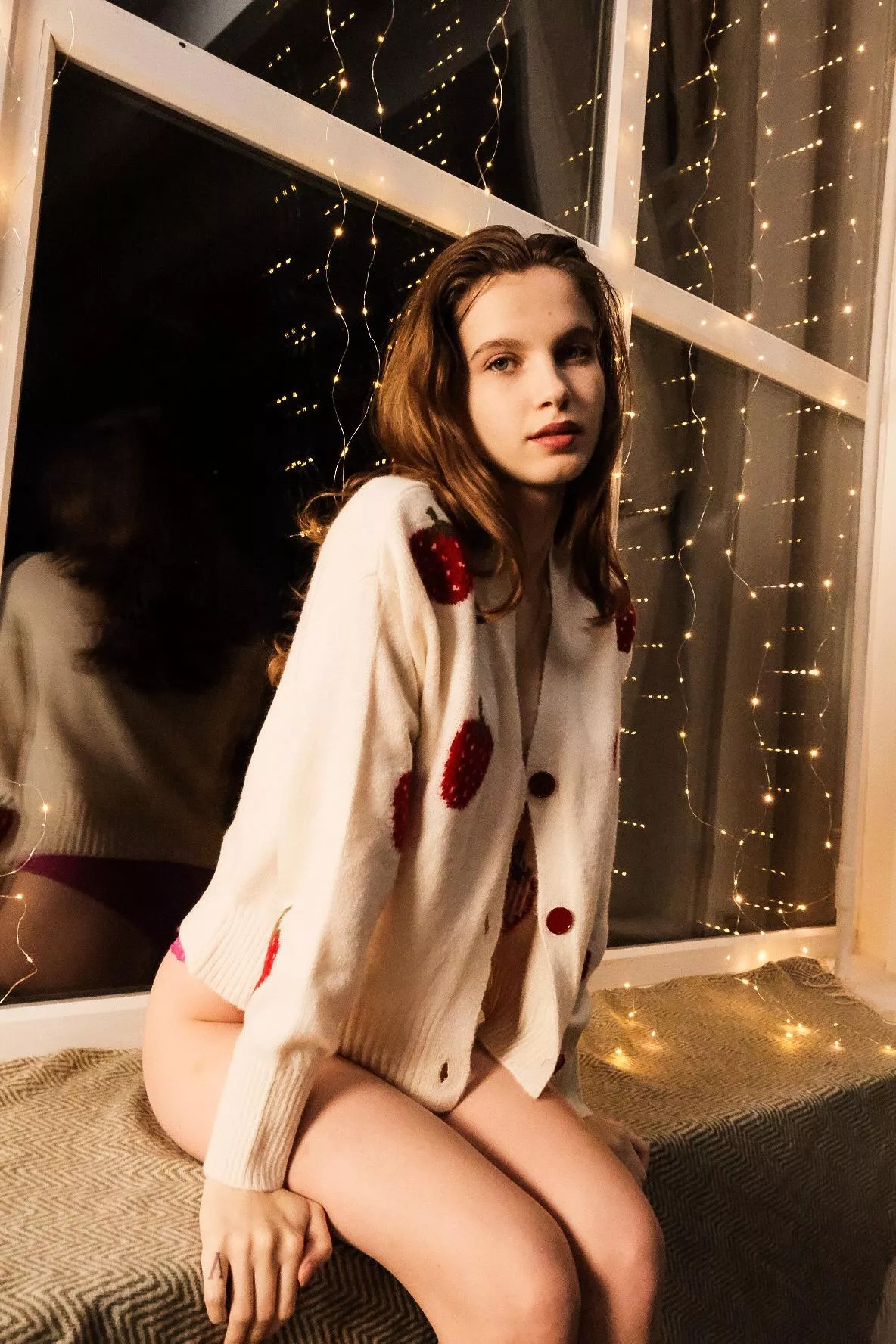 Would you pull my hair while you fuck me?