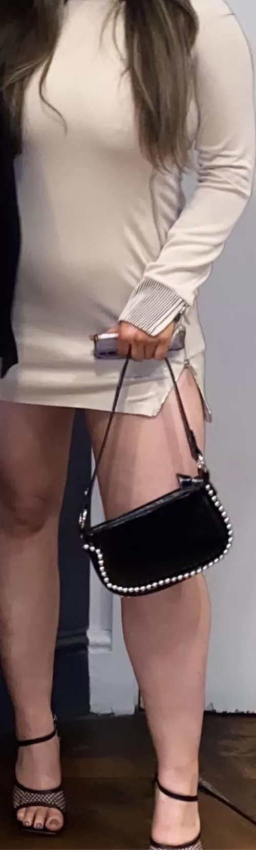 Wyd i ur wifes going out like this?