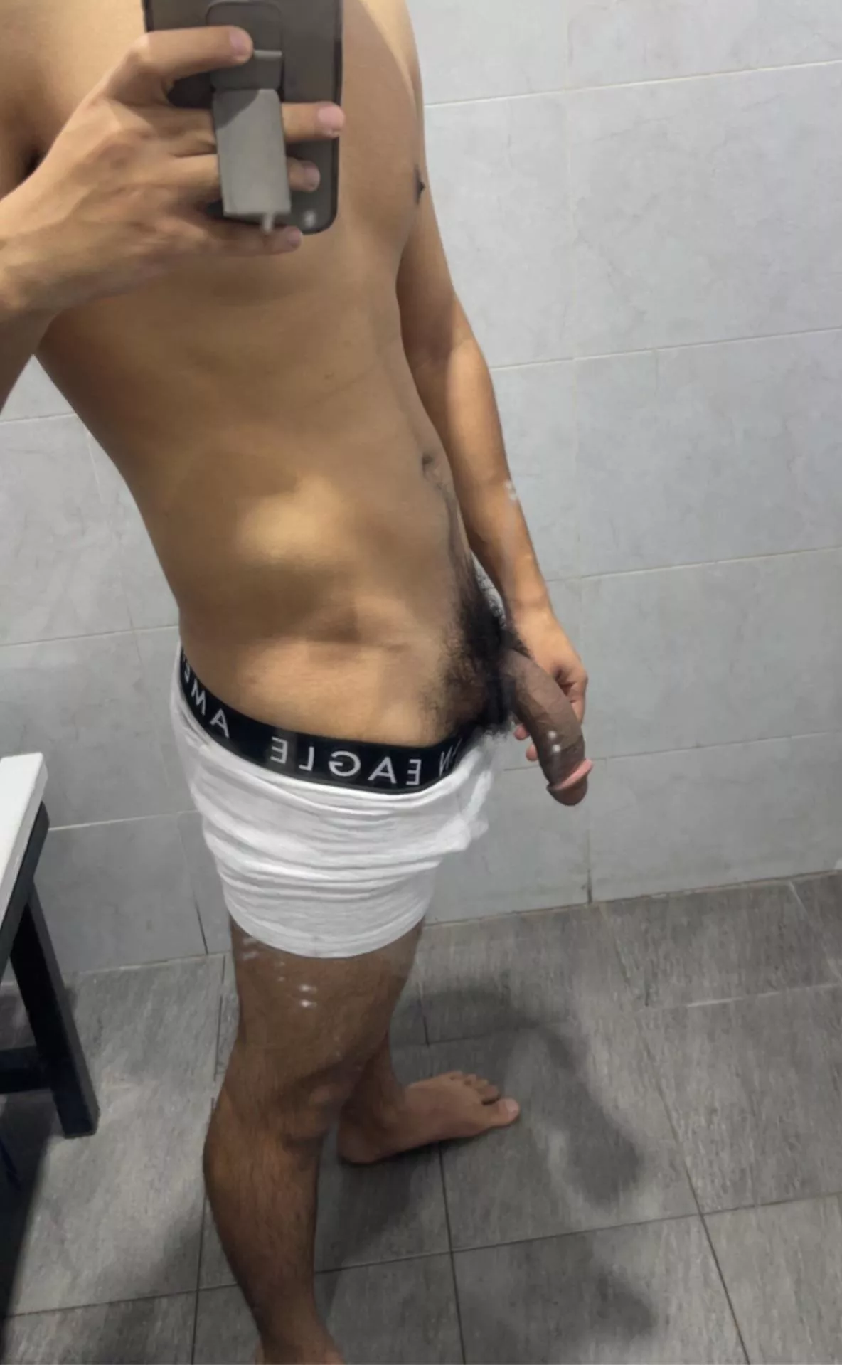 24 Softie at the gym. Come make me hard. Dads++ blonde++ SC: Micheal24x