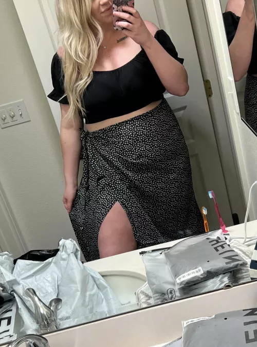 26yo wife, been together 10 years. DM a sample to trade.