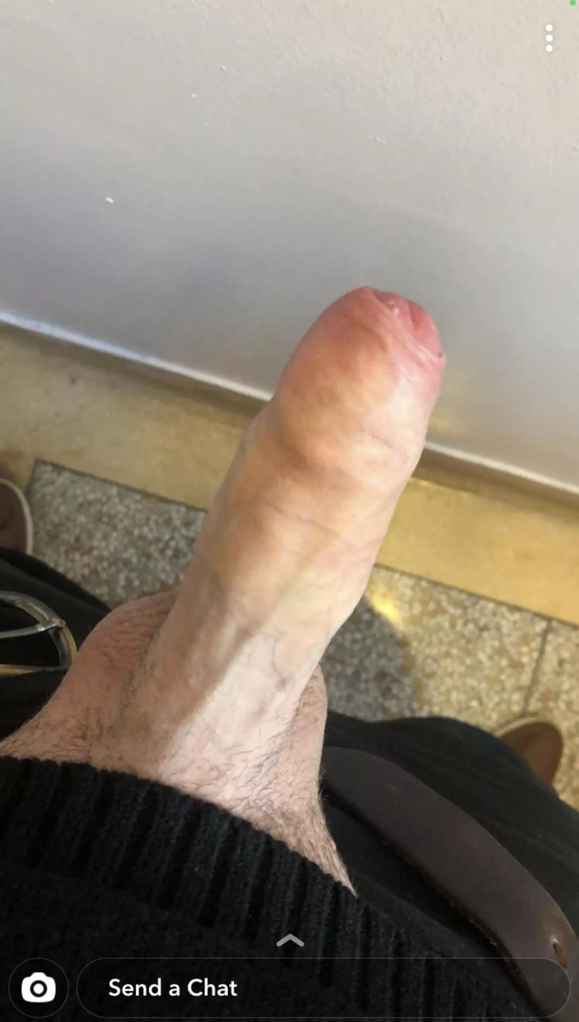 30 m irish dom for subs and sluts Be 18+ and be ready to cam/chat and be dommed. add: domirishdaddy