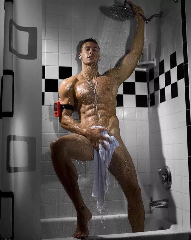 “Anton Antipov” …