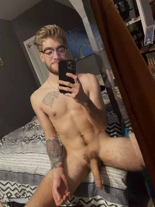 Any love for skinny guys with nerdy tattoos?