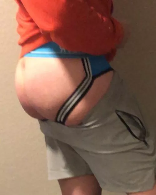 Back from leg day. Are the squats working?