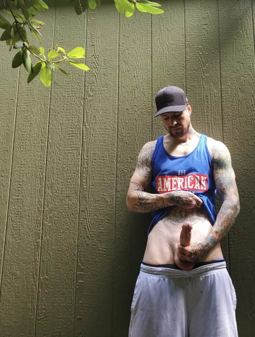 Big fan of outdoor nudity! (37)