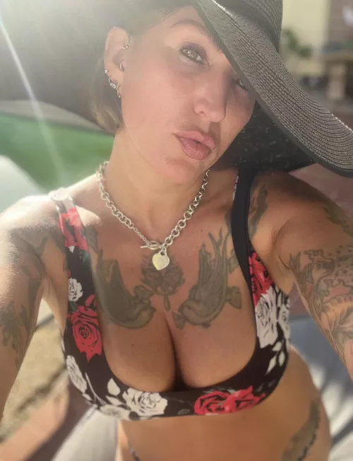 California winters - who loves them as much as me? Mom F/46