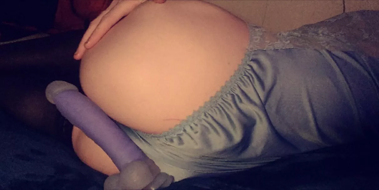 can I have you replace my dildo please? 👉👈