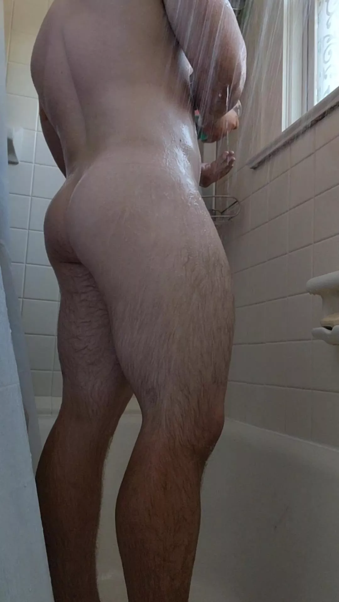 can ya tell I squat 😏 it's tight and can take a beating