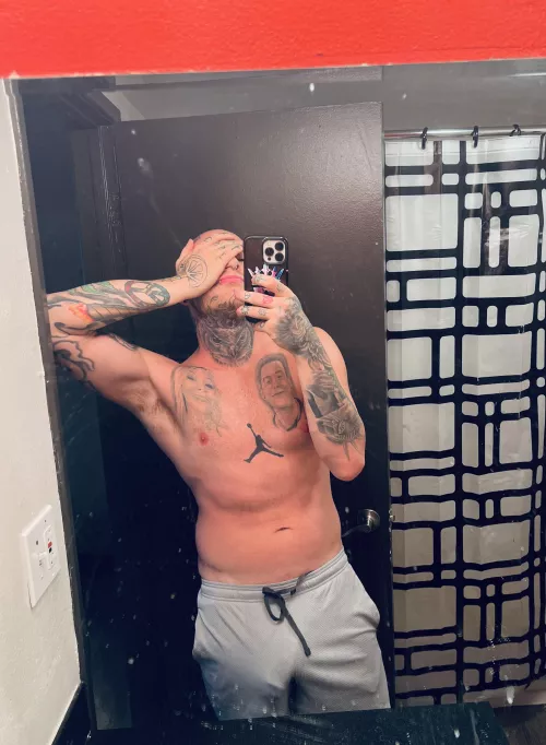 Can’t sleep 😩 I need a snack 😋