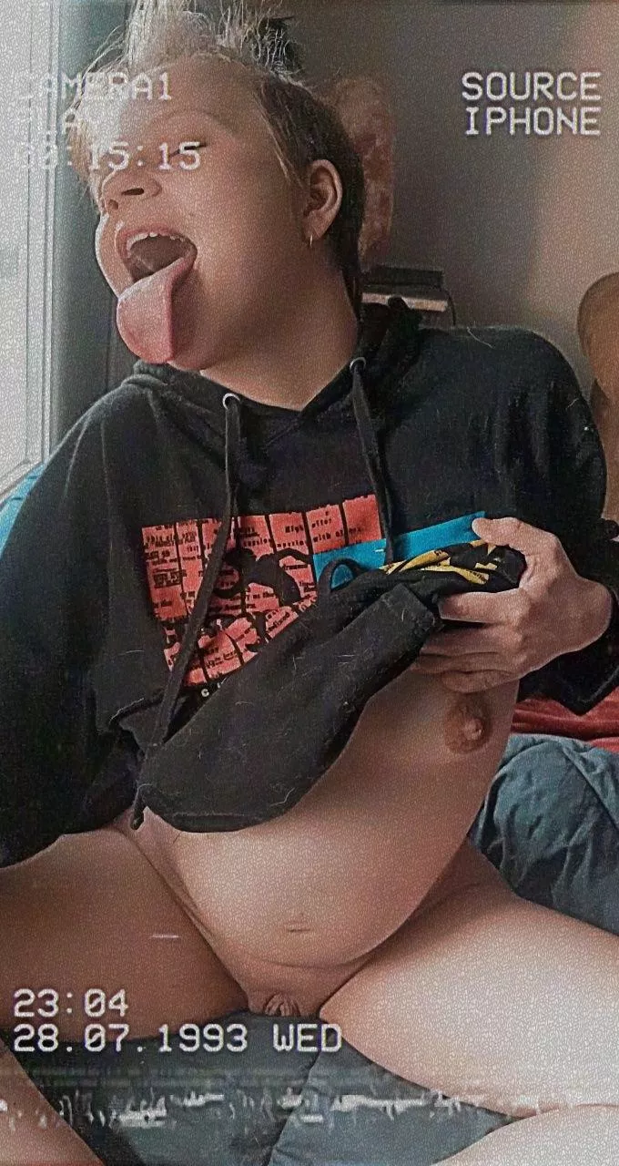 Come play with me 😋💦