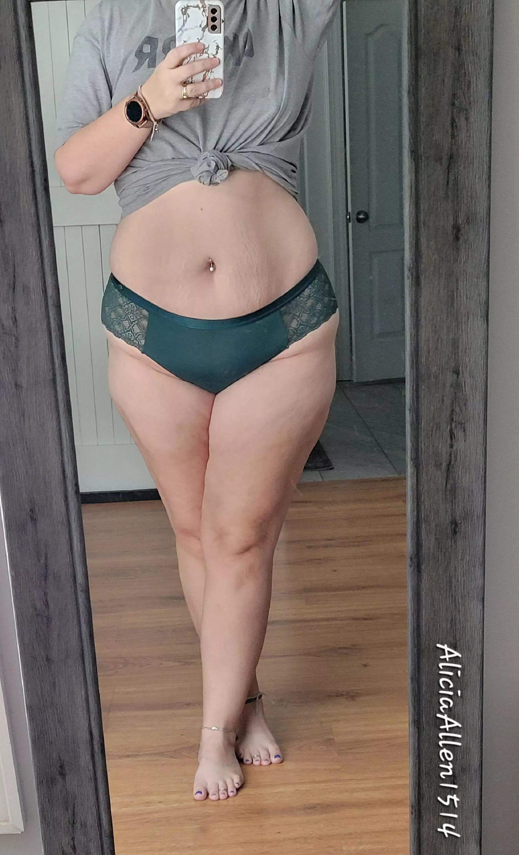 Curvy like a back road 🌻