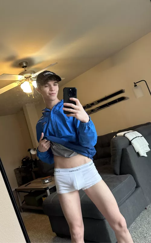 Do we like the white Calvin’s?