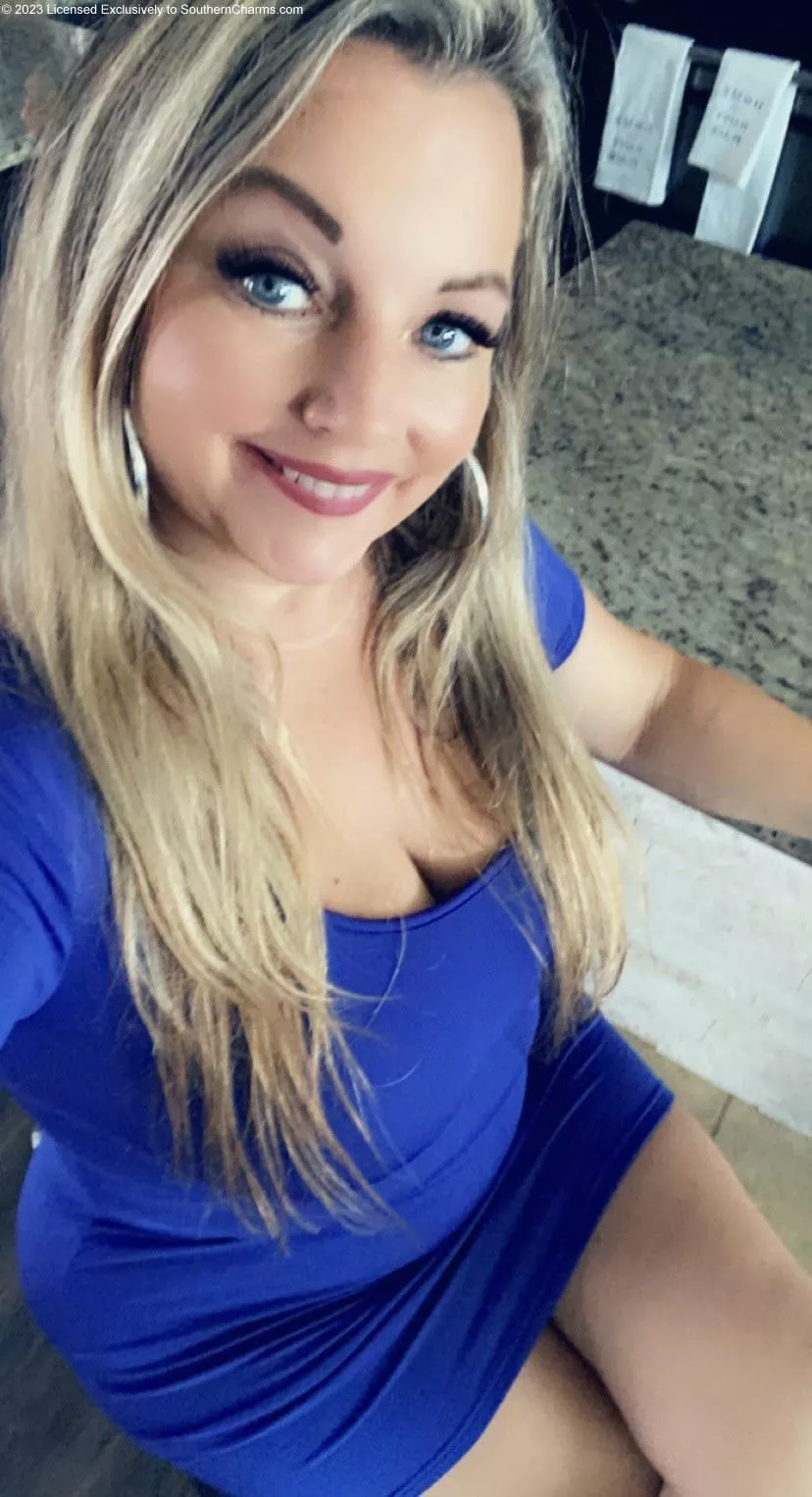 (F)50 wanna go to dinner ?