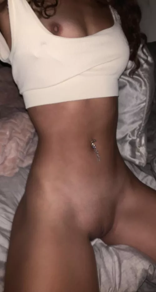 Feel somewhat odd about this photo😅🤍Hope it’s ok though [f]