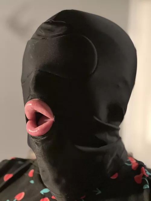 Filled toy’s lips with saline and added a hood [f]