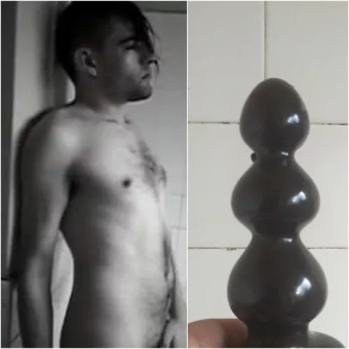 Found a dom on here, not allowed to touch my dick, tease me