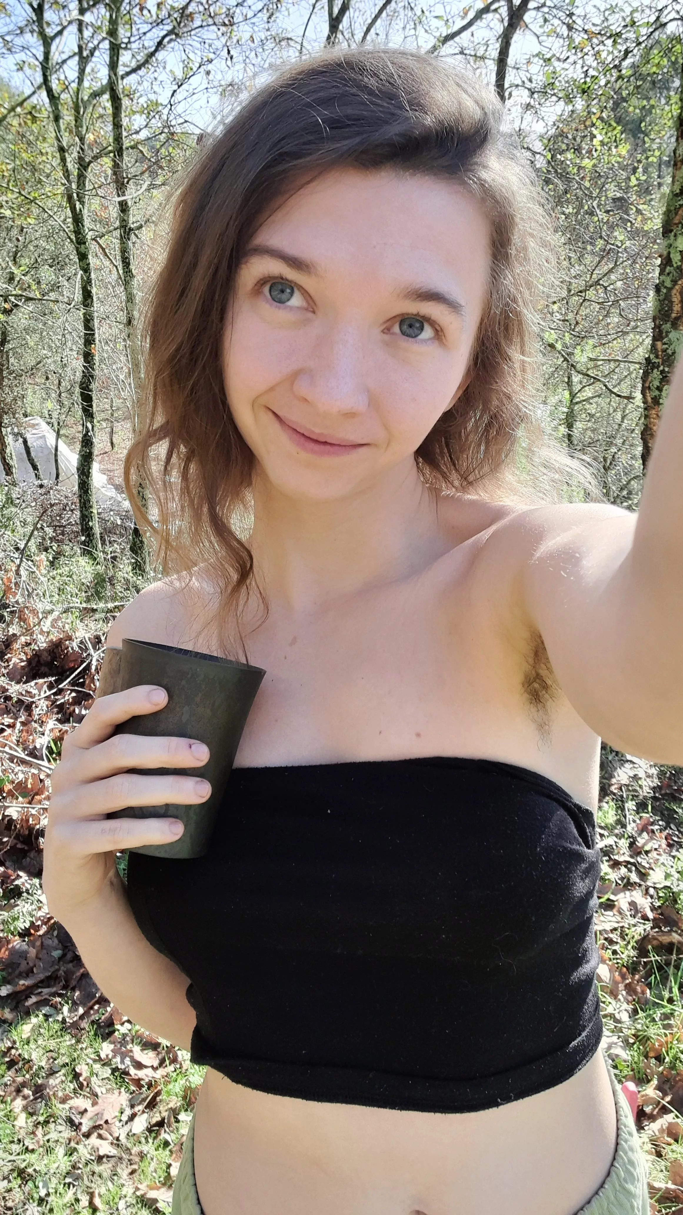 good morning bumblebee 🐝 I brought you your morning cup of coffee ☺️ [f]