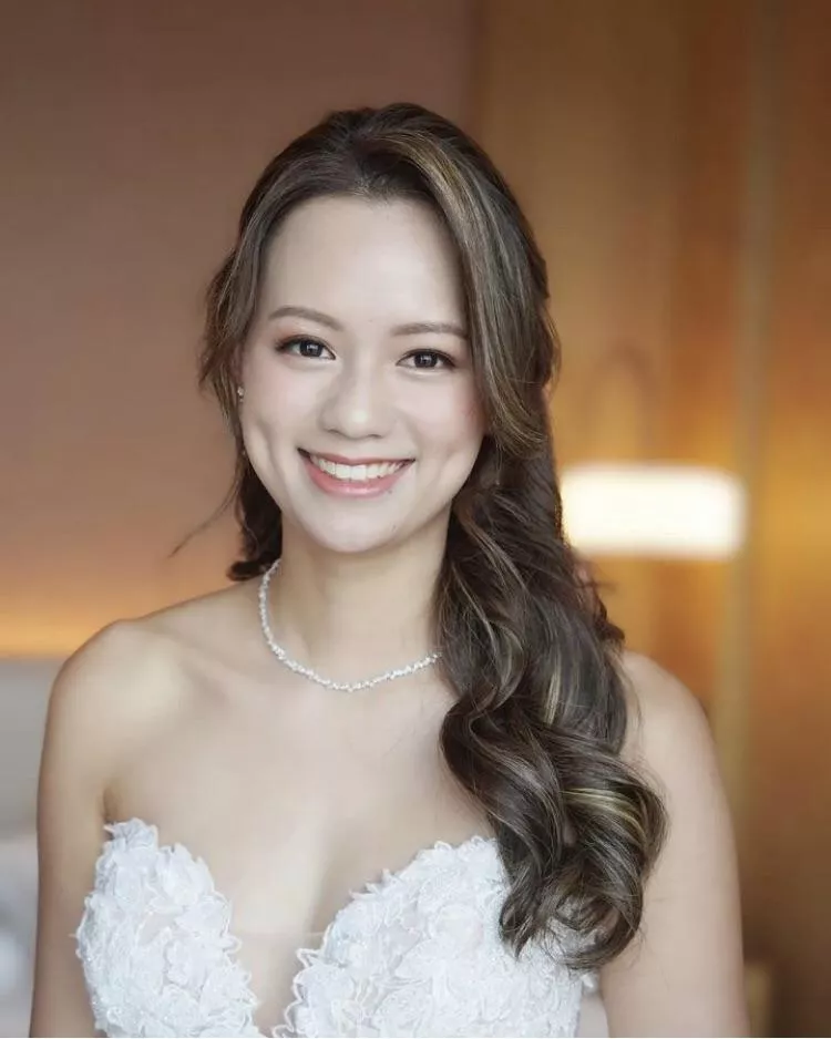 How do you make her remember her wedding night?