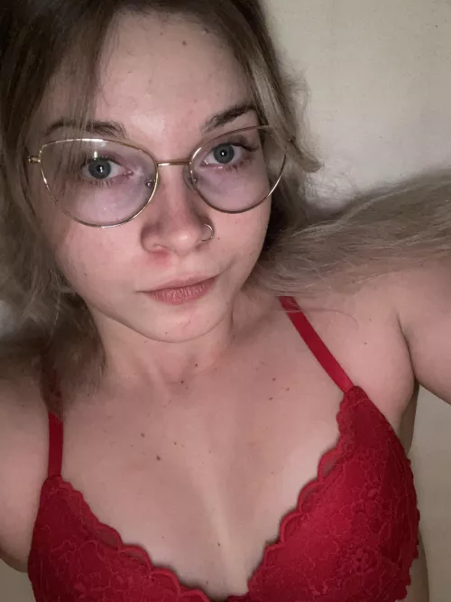 I could be your little cum slut 😈