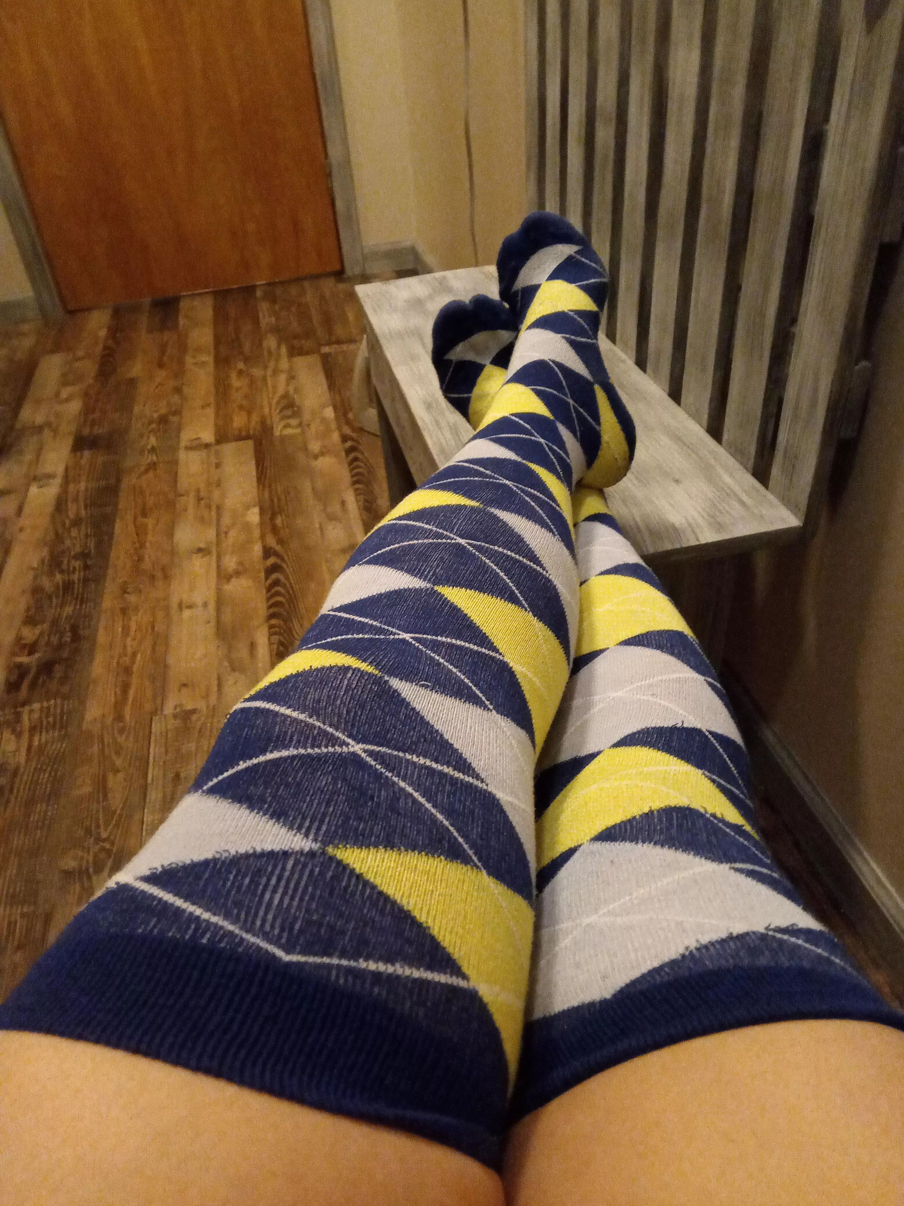 I just LOVE doing extended wears! Day 2/10 on this pair for a special buyer, and they are going to be absolutely divine. Will my next pair be yours?