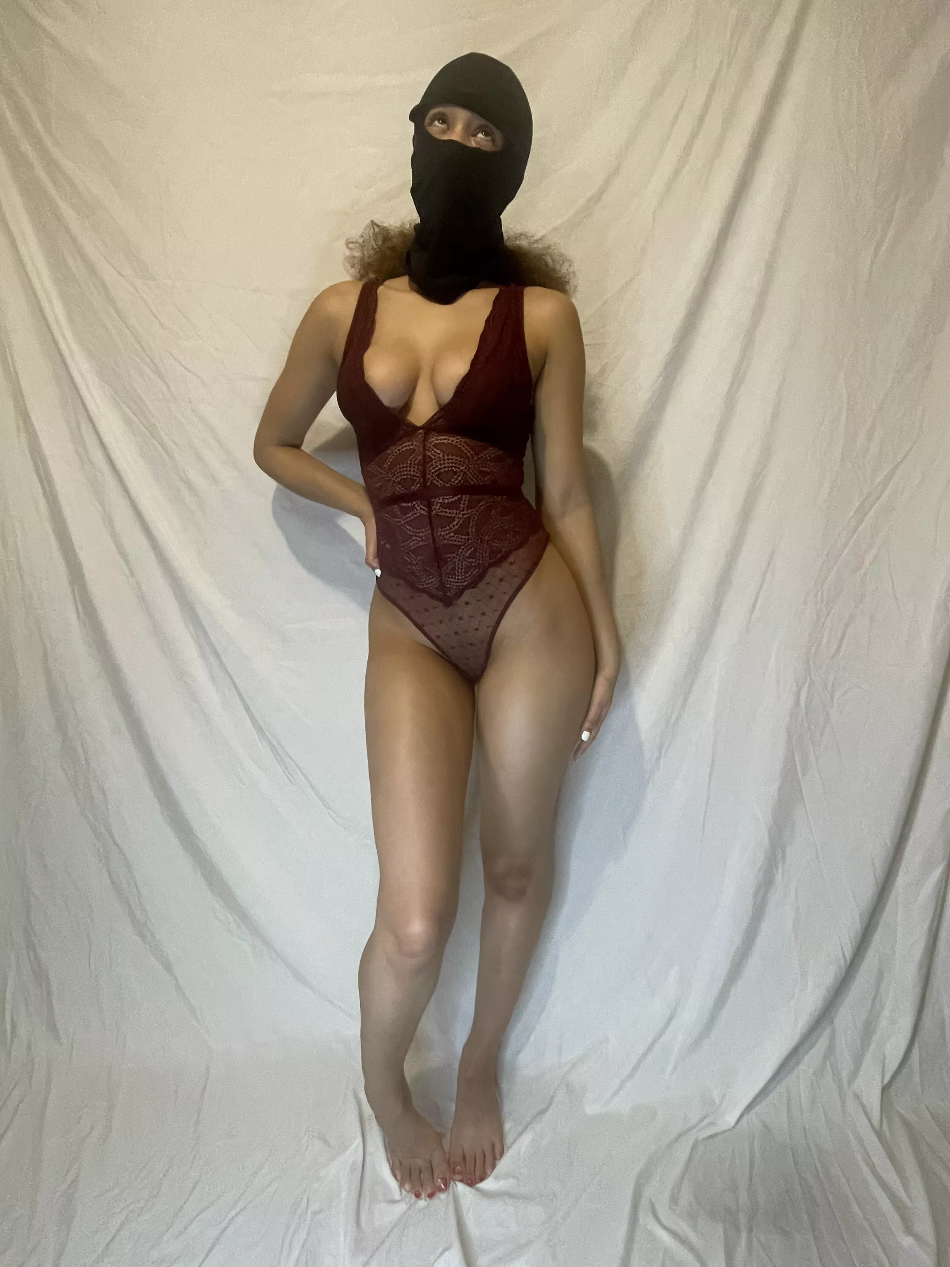 I need help with something: Overbearing GF or Nonchalant you can do anything