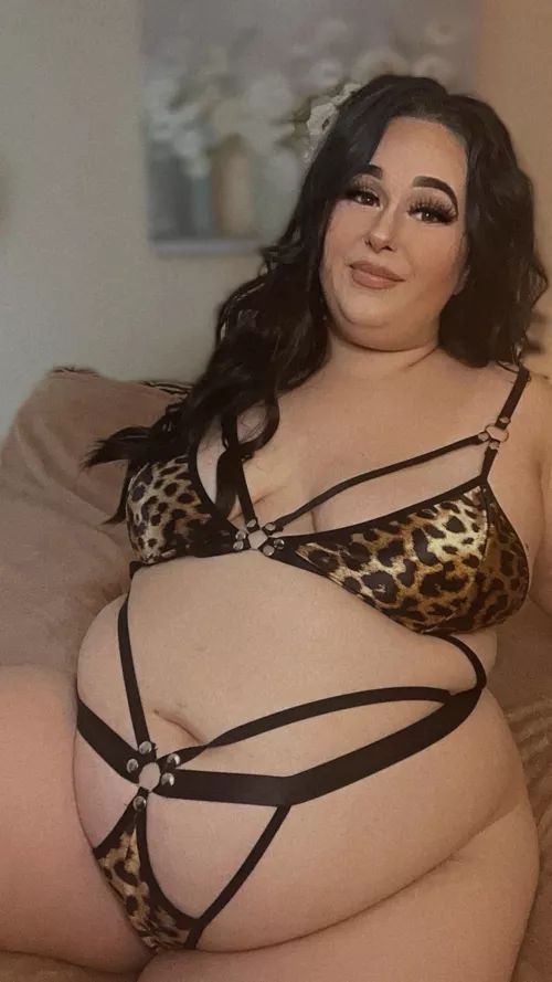 I think all the fast food is working for my figure 😌