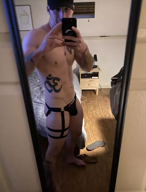 Just got this one. Kind of a bitch to get on but once it’s on I don’t want to take it off 😁.