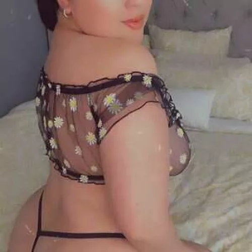 Leaving a little more to the imagination with this one 💋😋