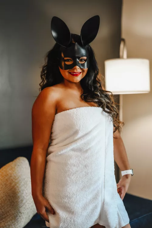 Let Me Be Your Mystery Woman 💋