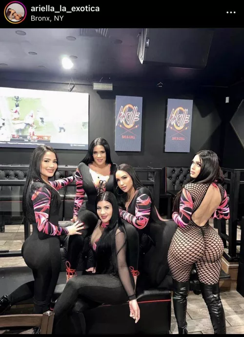 Looking for chick on the right