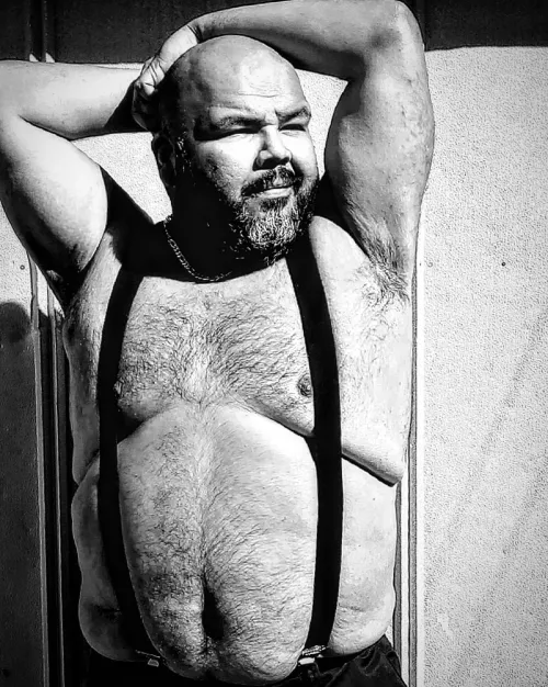 Loving Pits is a Black & White matter. you either love 'em or you don't. 42. Tx.