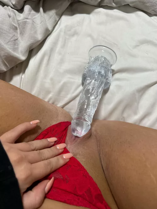 my first dildo and can’t wait to play 😍