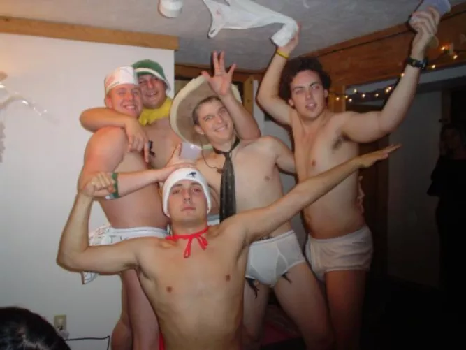 Pantless party