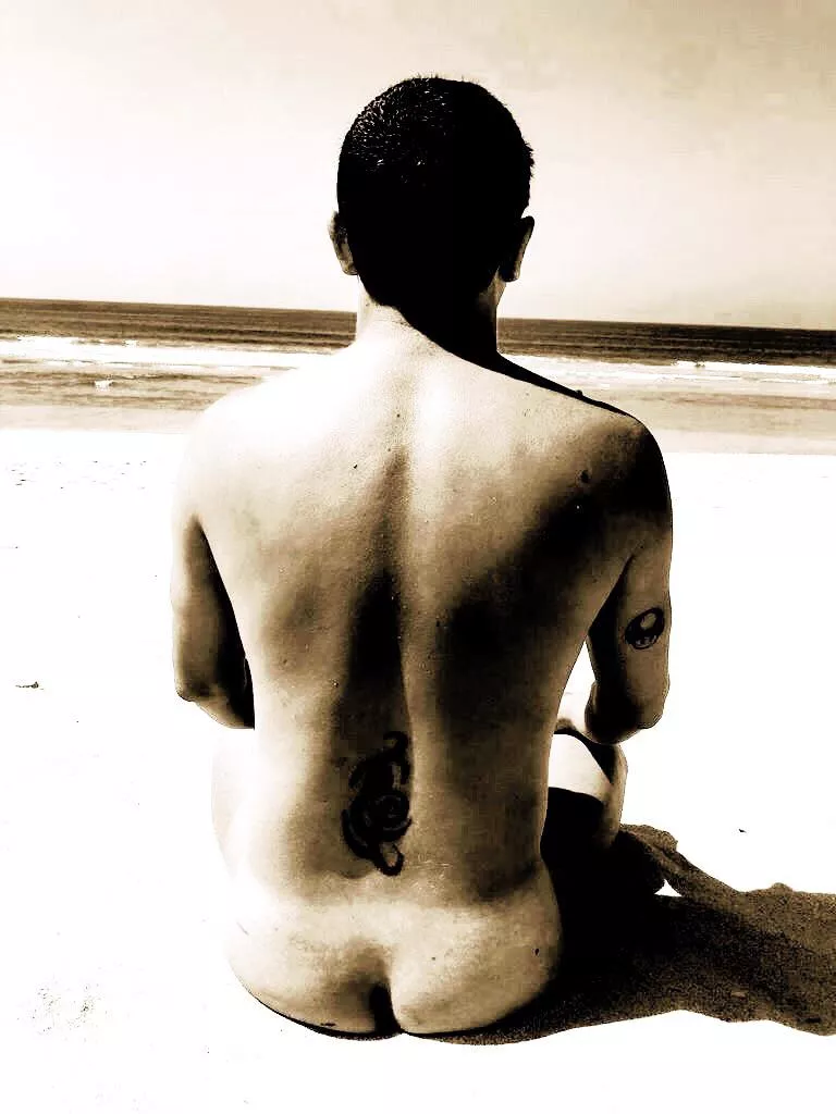 Portugal 🇵🇹. [M] Observar o mar.