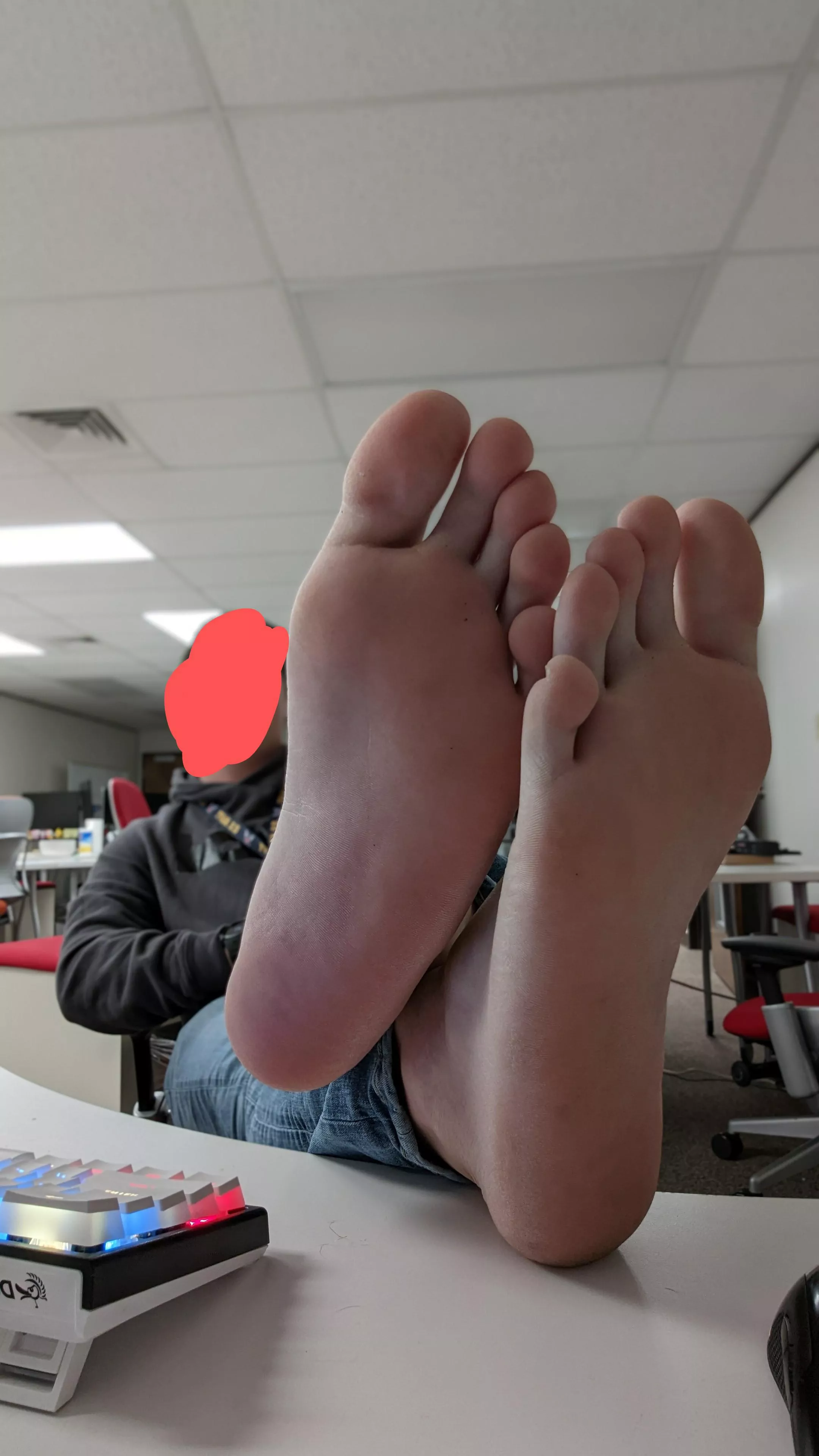 stinky office feet