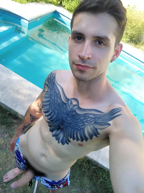 Swimming pool day 🌊🍌🔥