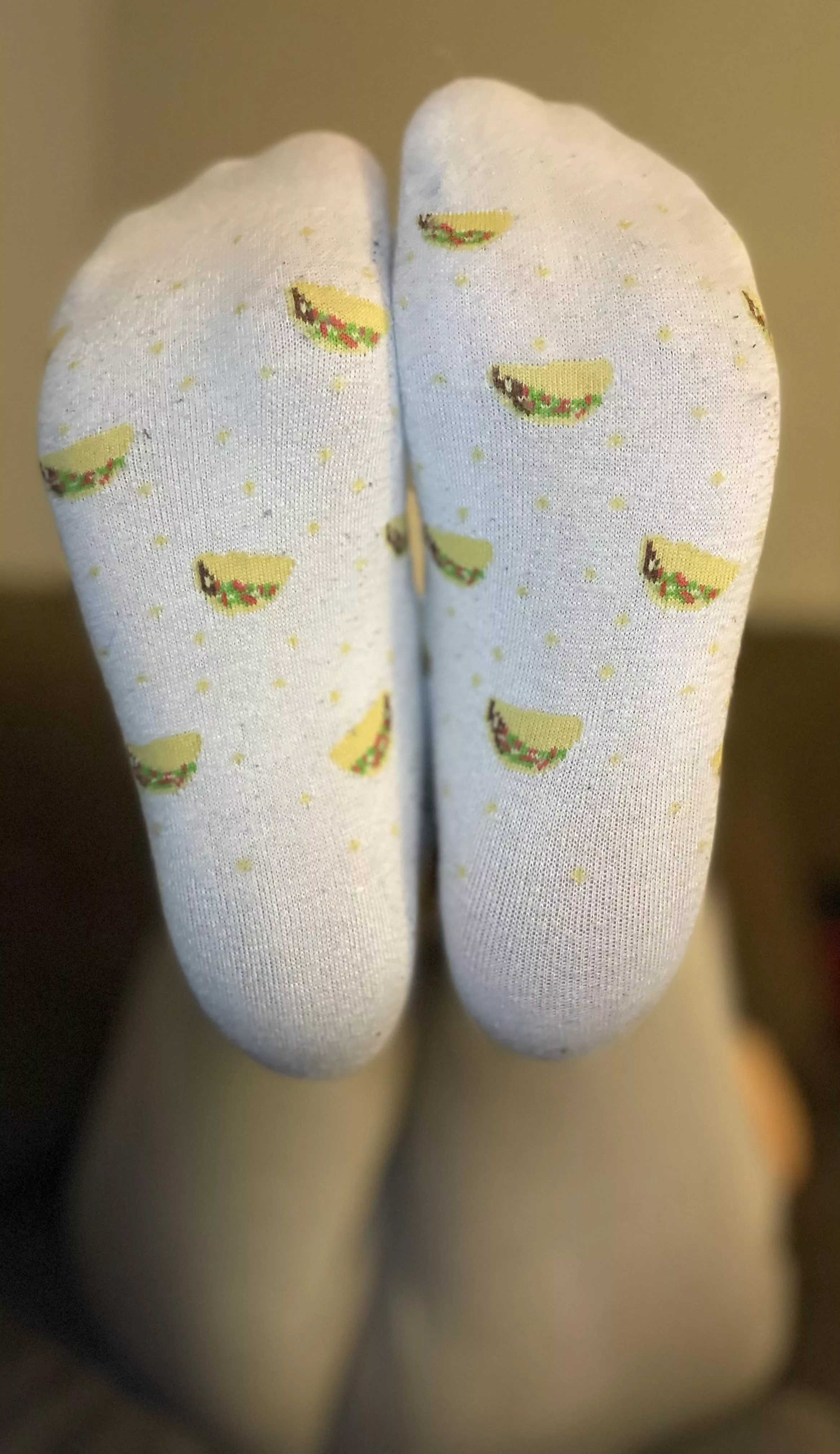 Taco Tuesday 🌮 Who’s hungry? 😏 [female]