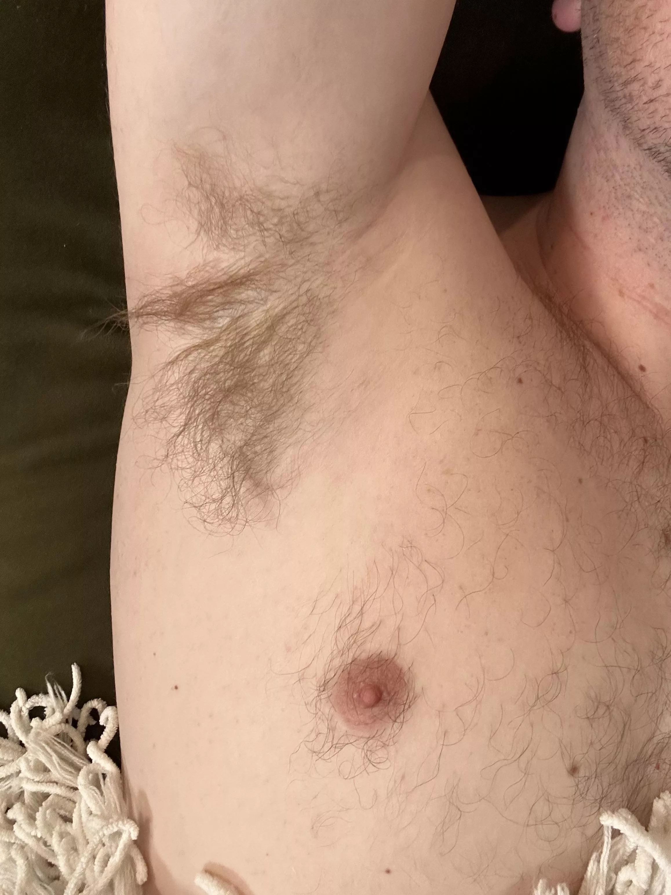 Take a whiff of morning musk (33m DMs open)