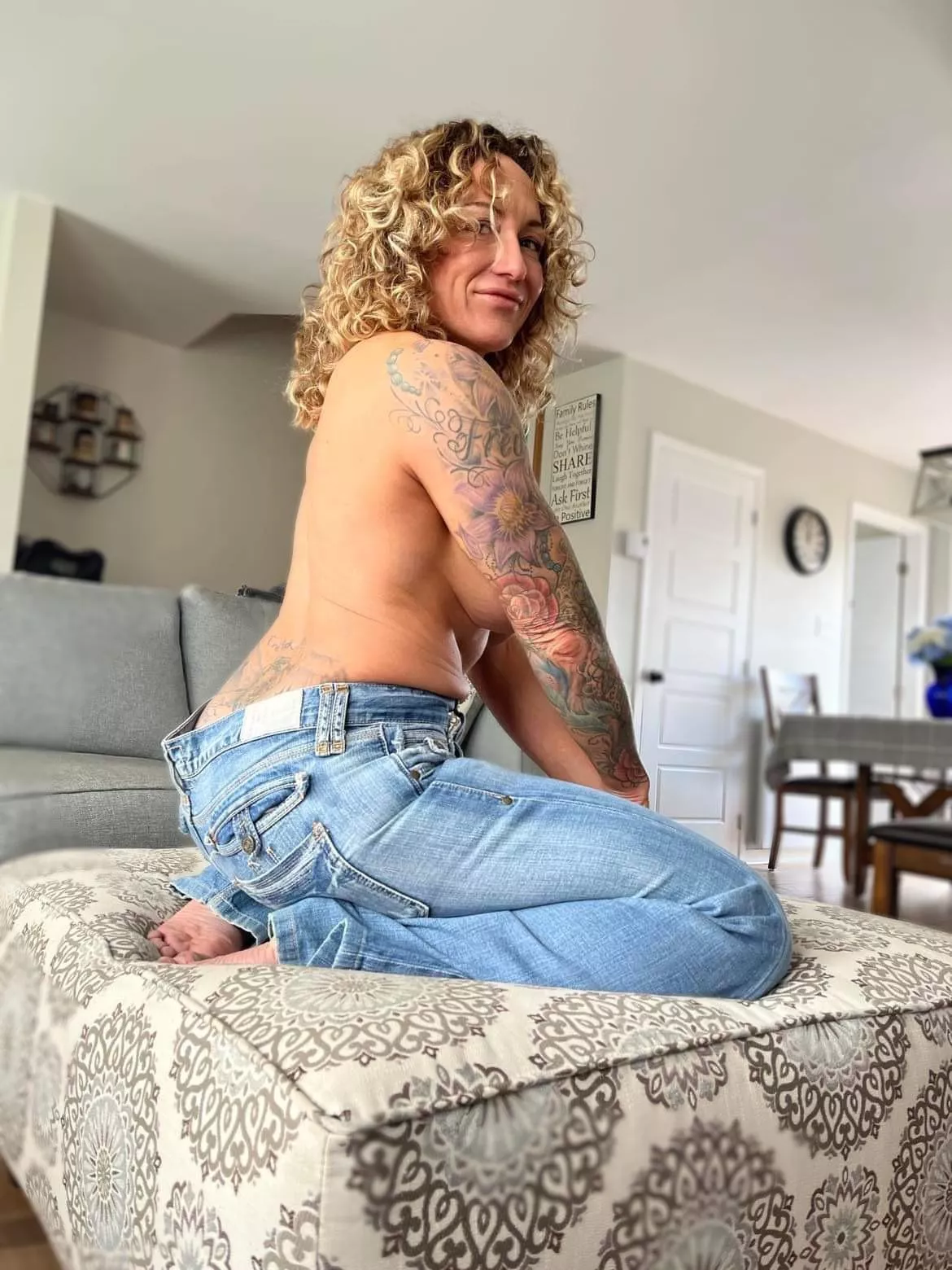 Tattoos, jeans and curves (53f)