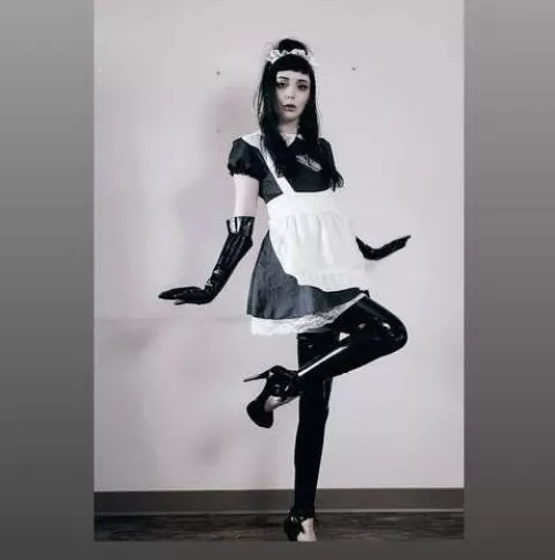 This latex look is so hot [f]