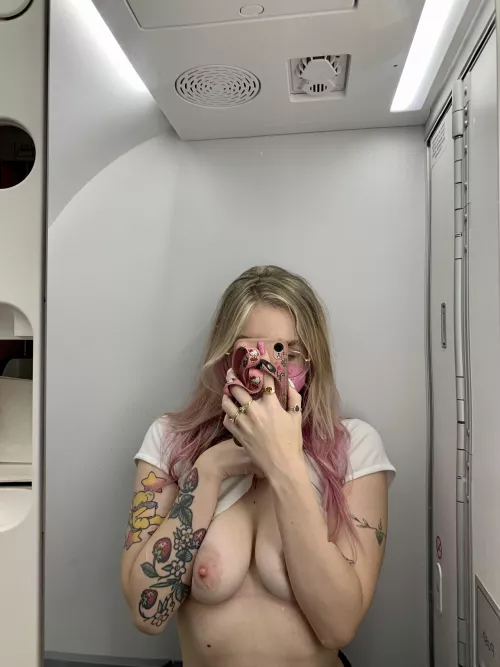 travel with me ? ✈️