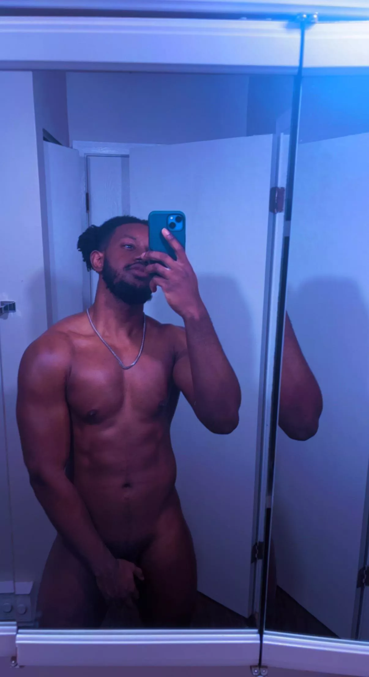 V so Sharp it can cut diamond 💎