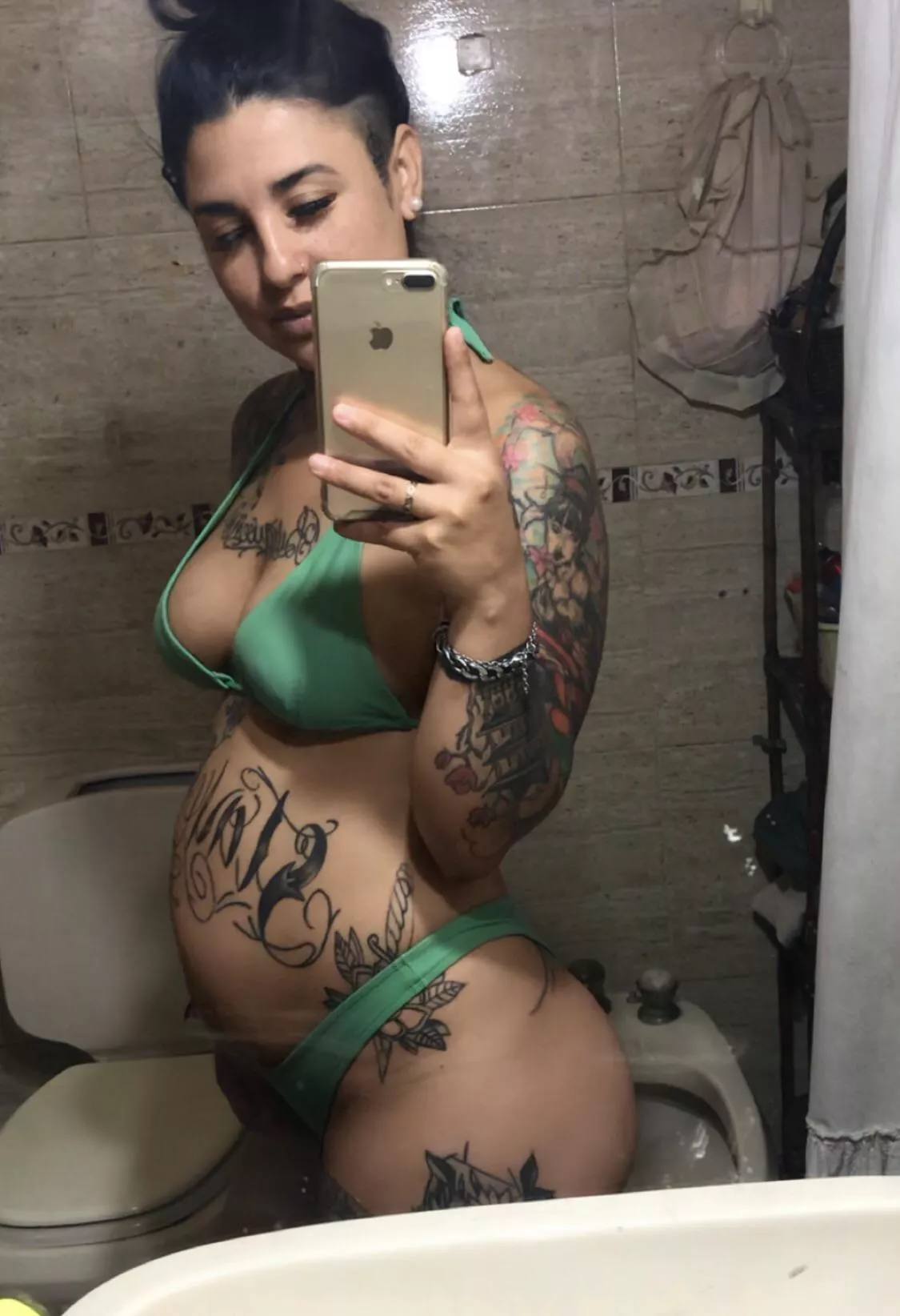 What do you think if I take out a little more clothes?