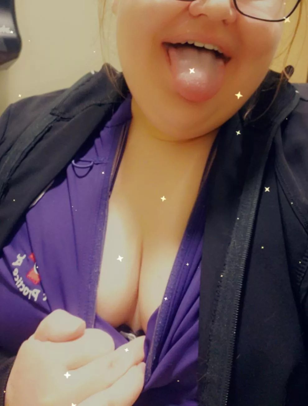 Work tits😜