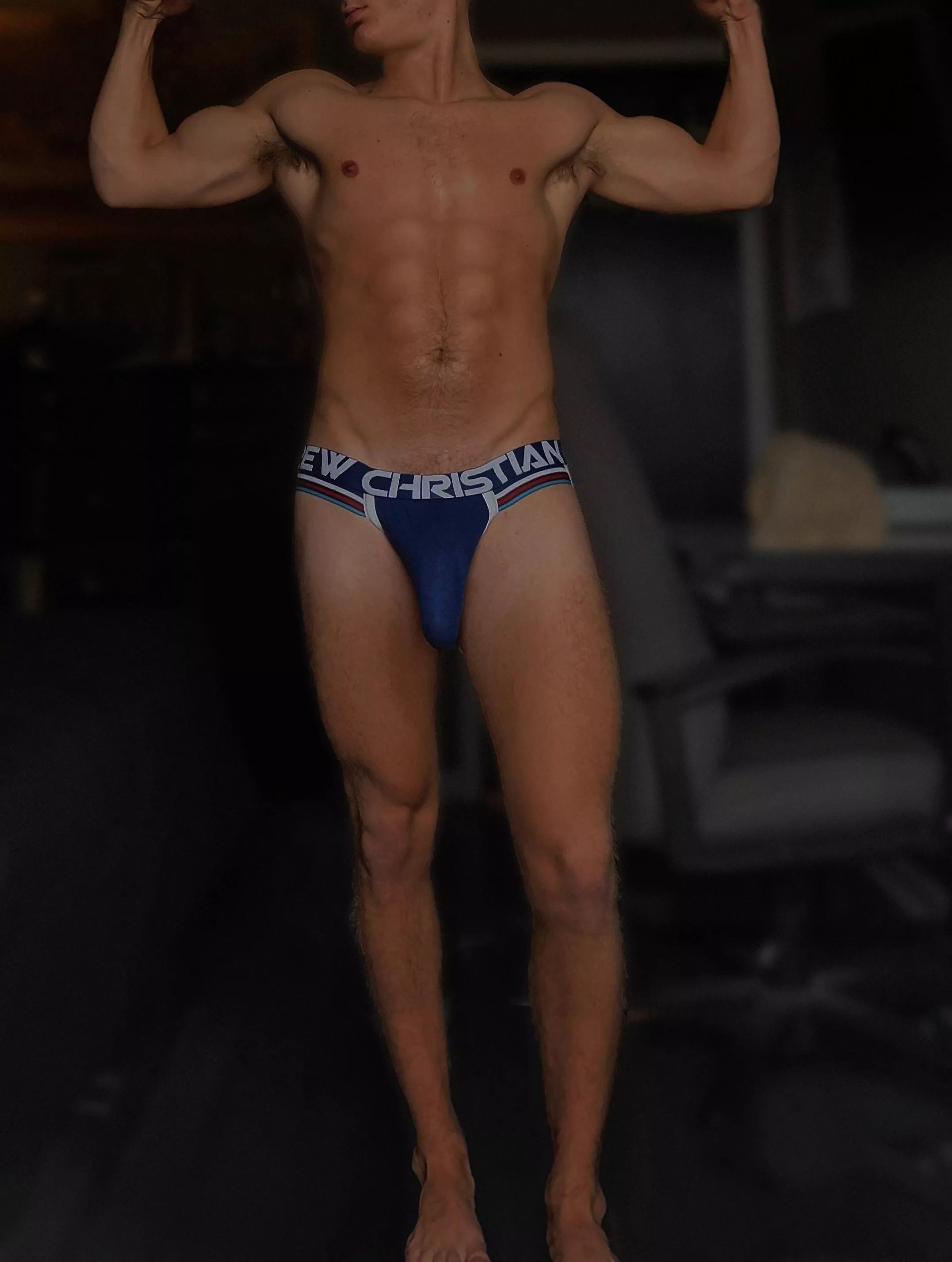 Would you lick my soaked pits after the gym😮‍💨