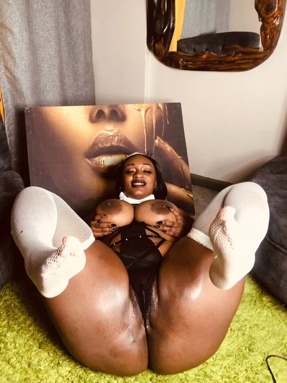 Would you smash this stay at home mom?