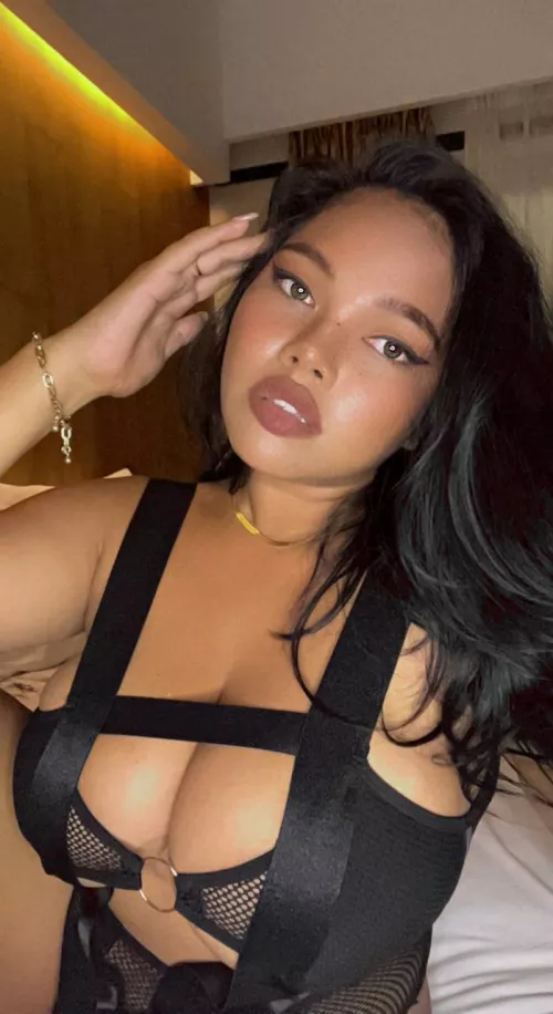 would you tip me good if I was your waitress but the food tasted horrible? 😜