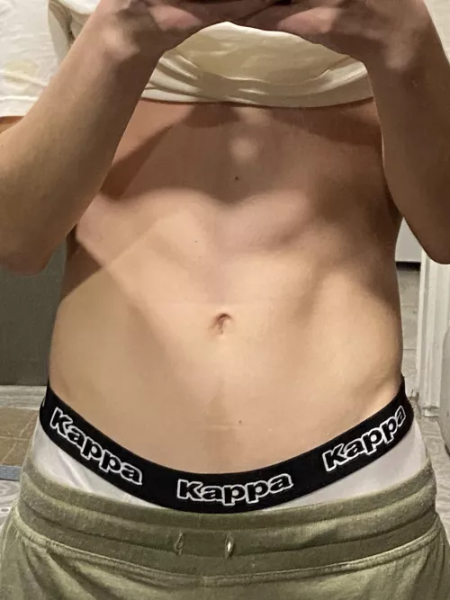 18m fit big dick. need big uncut dick or huge cut witch can show face with dick. like i. must fit!!! snap: donielai