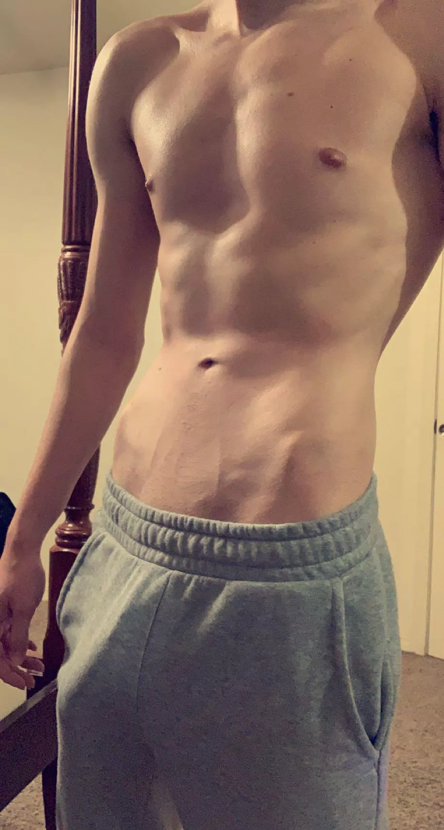 24(m) What’s y’all’s rating ladies?