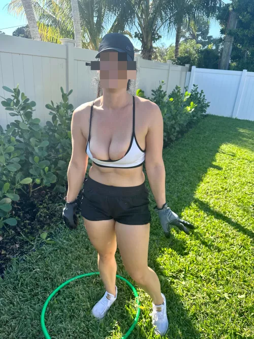 A lil nip slip while gardening